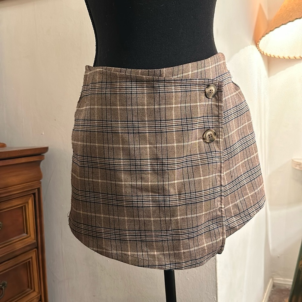 Cutest fall skort